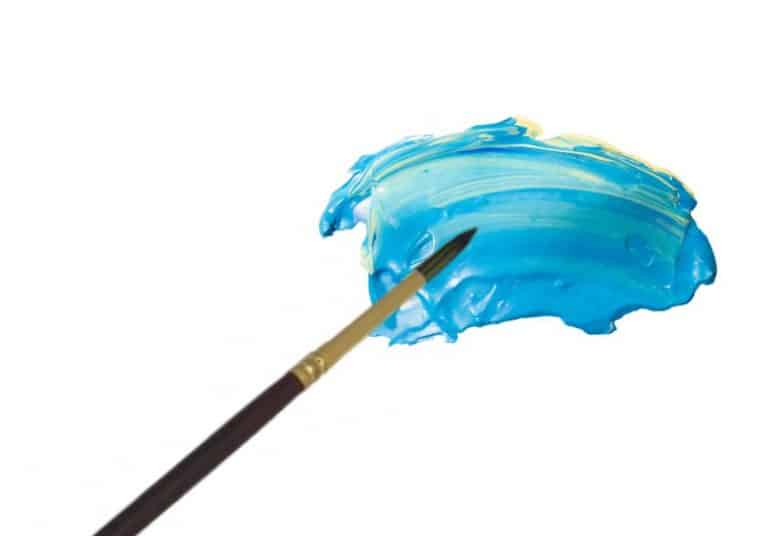 Comment nettoyer ses pinceaux après peinture acrylique ou huile ?