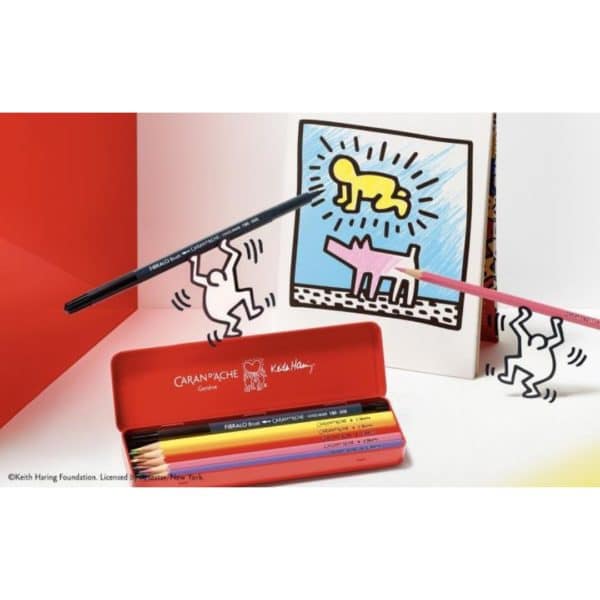 set nomade de 10 crayons de couleur aquarellables + 1 feutre pointe pinceau noir  – Caran d'Ache X Keith Haring